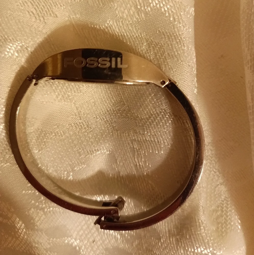 Fossil ES9338 rhinestone face silver bracelet watch